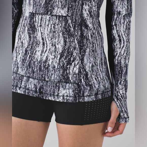 Lululemon Runbeam Hoodie - Picture 3 of 8